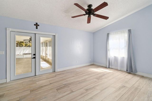 3349 SW Frankford Street, Port St. Lucie, FL 34953