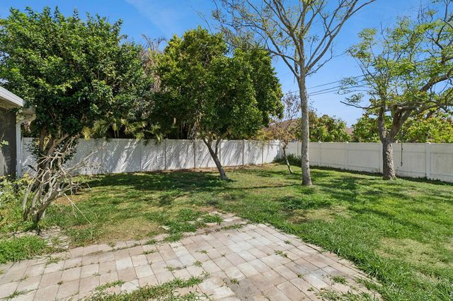 3349 SW Frankford Street, Port St. Lucie, FL 34953