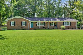409 Marietta Dr, Hopkinsville, KY 42240