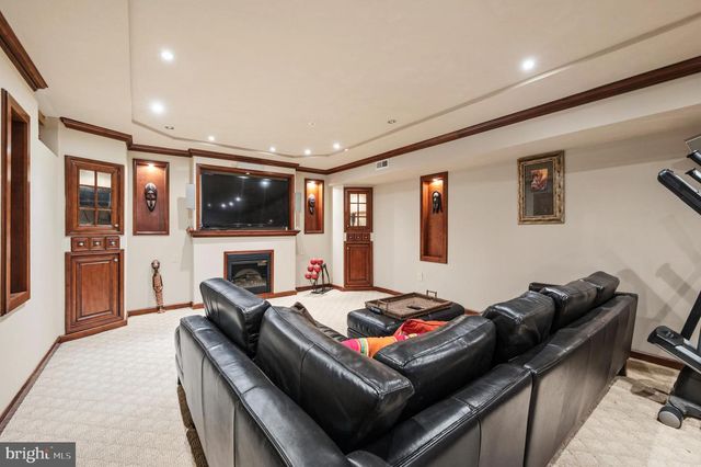 12104 GUINEVERE PL, Glenn Dale, MD 20769