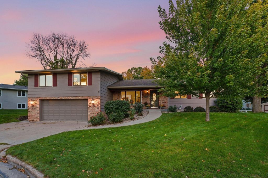 227 Ridgewood Court, Waconia, MN 55387 — exterior