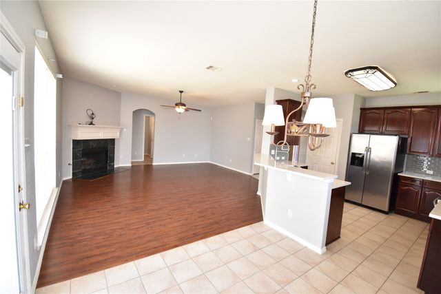 2512 Trailwest Lane, Plano, TX 75025