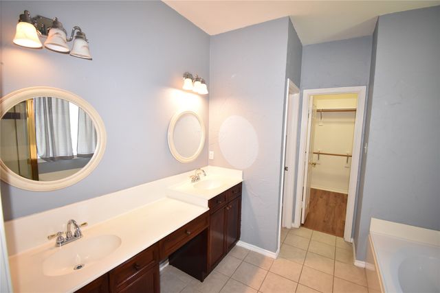 2512 Trailwest Lane, Plano, TX 75025