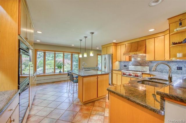 38 E Glen Wild Road, Glen Wild, NY 12738