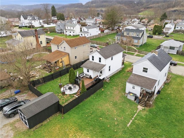 1438 4th St, Harrison Twp, PA 15065
