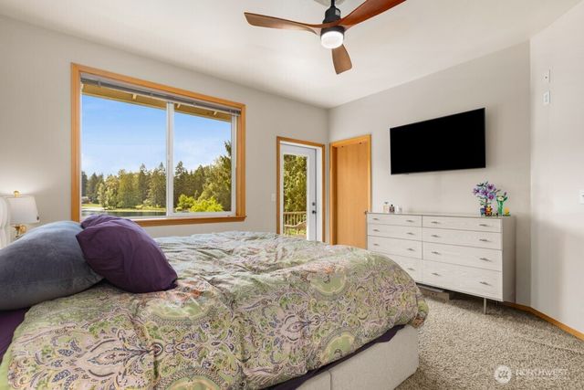 7505 185th Avenue E, Bonney Lake, WA 98391