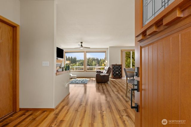 7505 185th Avenue E, Bonney Lake, WA 98391