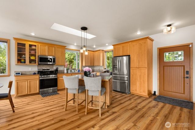 7505 185th Avenue E, Bonney Lake, WA 98391
