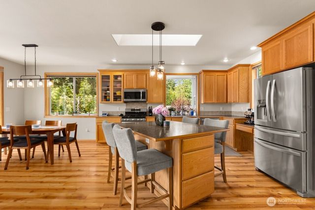 7505 185th Avenue E, Bonney Lake, WA 98391