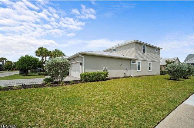 42226 LAKE TIMBER DRIVE, Punta Gorda, FL 33982