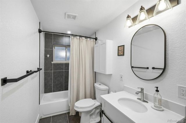 4702 S Lincoln Street, Englewood, CO 80113