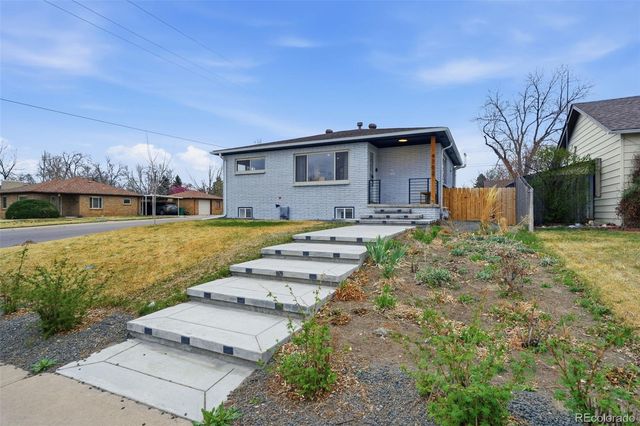 4702 S Lincoln Street, Englewood, CO 80113