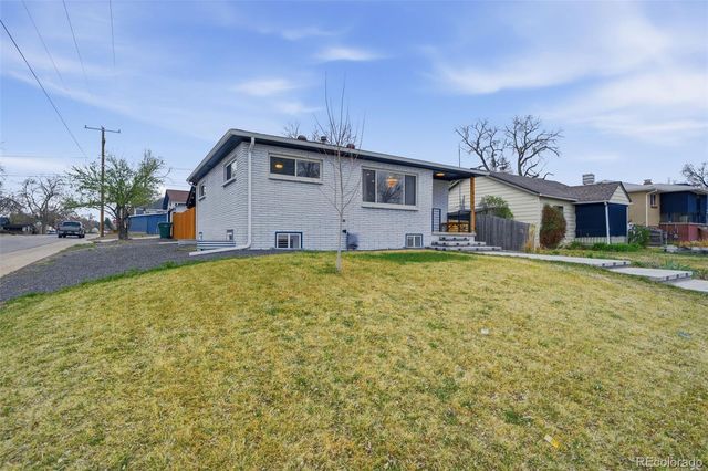 4702 S Lincoln Street, Englewood, CO 80113