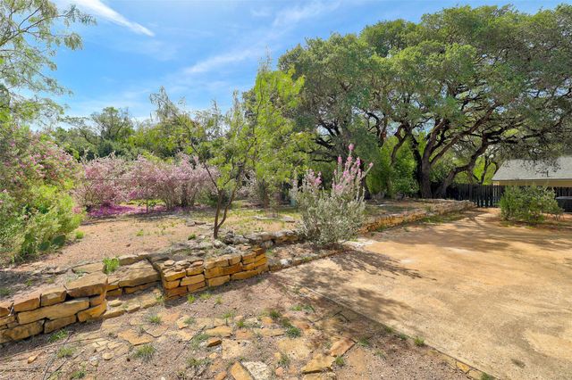 2905 Ticonderoga CV, Lago Vista, TX 78645