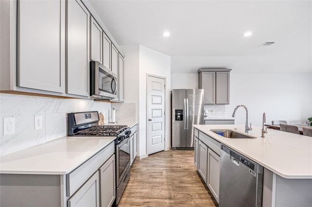 1519 Wells Manor Lane, Missouri City, TX 77459