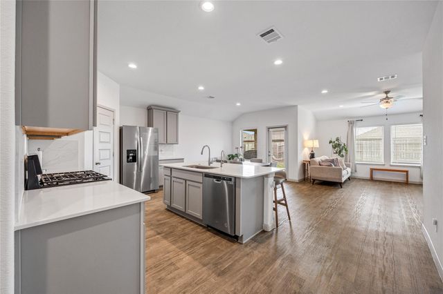 1519 Wells Manor Lane, Missouri City, TX 77459