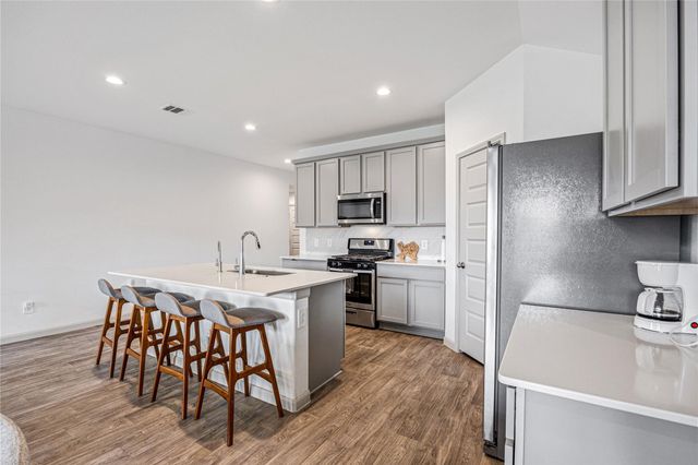 1519 Wells Manor Lane, Missouri City, TX 77459