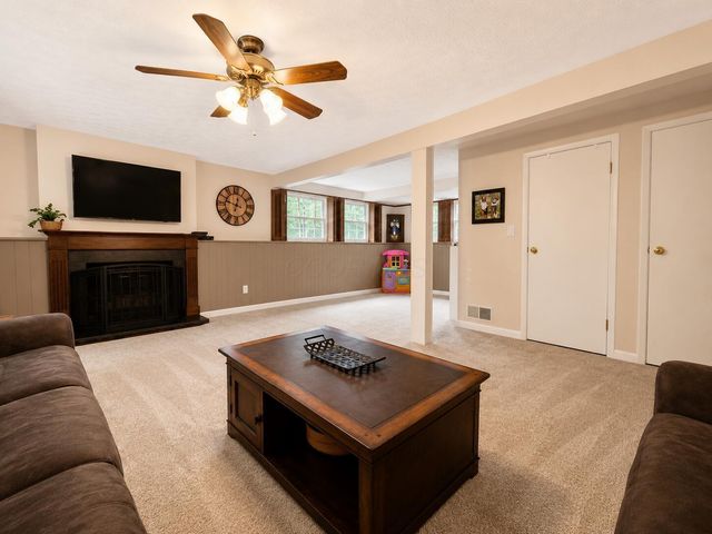 3860 Ramblehurst Road, Columbus, OH 43221