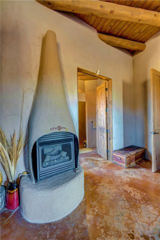 17445 S La Cienega Ranch Road, Yucca, AZ 86438