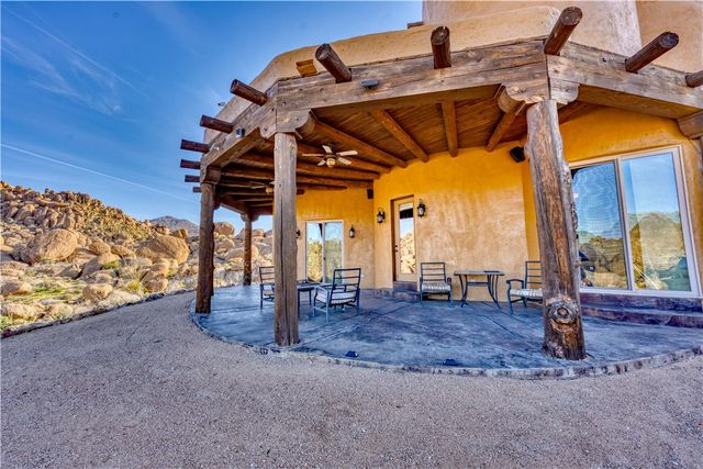 17445 S La Cienega Ranch Road, Yucca, AZ 86438