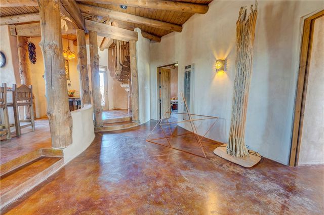 17445 S La Cienega Ranch Road, Yucca, AZ 86438