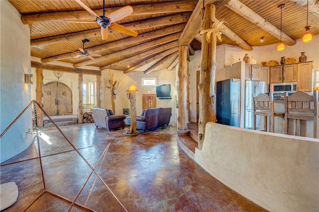 17445 S La Cienega Ranch Road, Yucca, AZ 86438