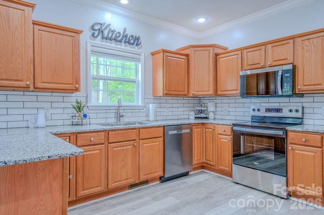 27 Garland Ball Drive, Alexander, NC 28701