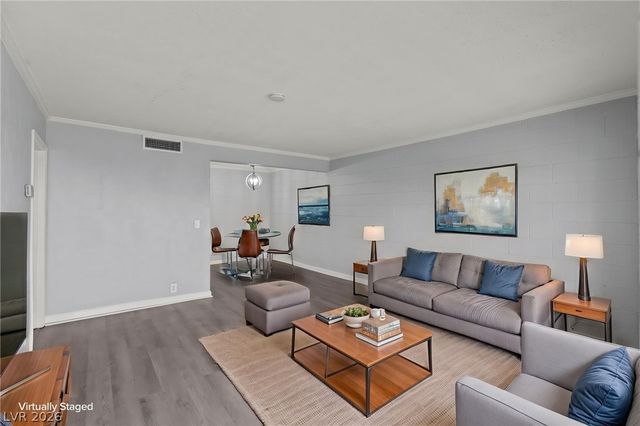 555 South Royal Crest Circle 9, Las Vegas, NV 89169