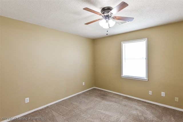 910 James Street, Roland, OK 74954