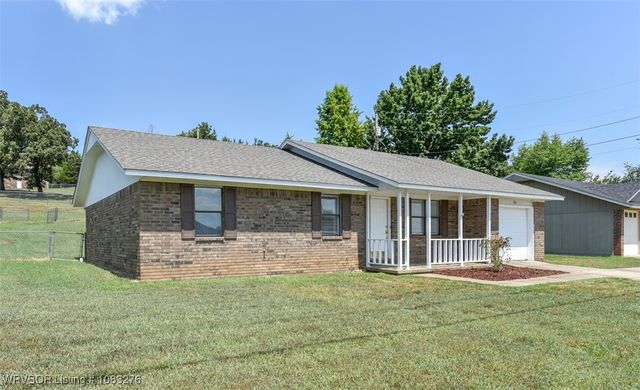 910 James Street, Roland, OK 74954