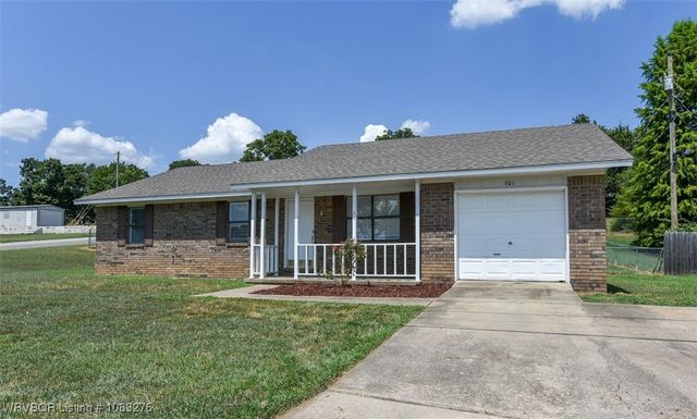 910 James Street, Roland, OK 74954