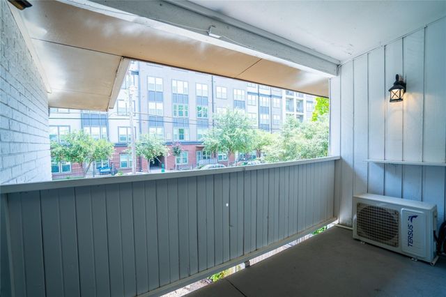 2627 Douglas Avenue, Dallas, TX 75219