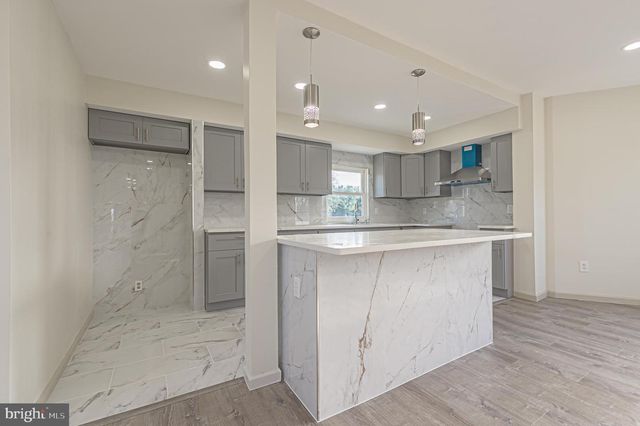 2653 S MAIN RD, Vineland, NJ 08360