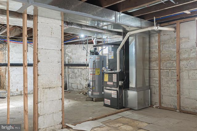 2653 S MAIN RD, Vineland, NJ 08360