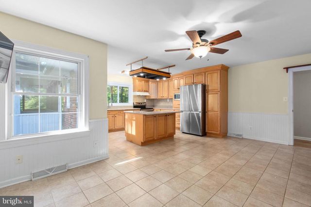 5949 PARTLOW RD, Spotsylvania, VA 22551
