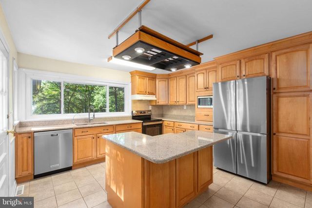 5949 PARTLOW RD, Spotsylvania, VA 22551