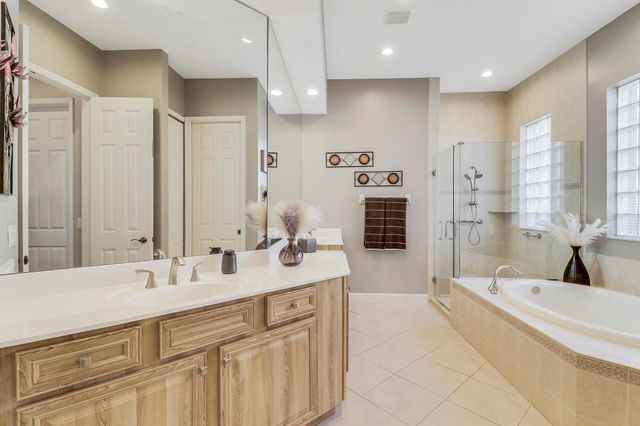 9005 Houndslake Court, Port St Lucie, FL 34986