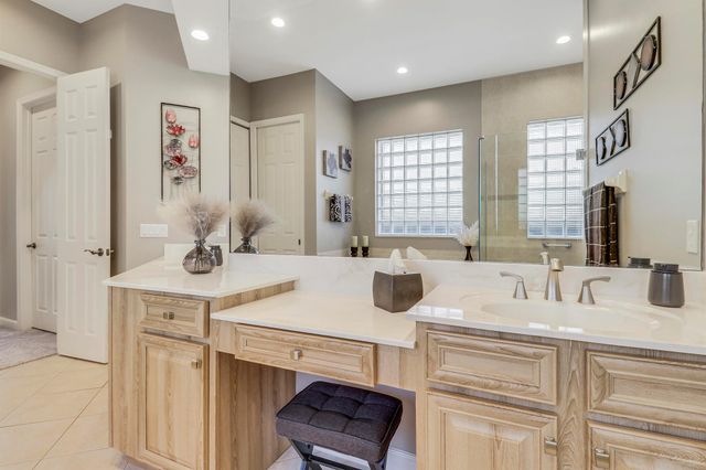 9005 Houndslake Court, Port St Lucie, FL 34986