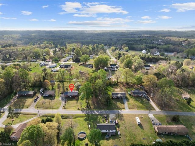 5095 ELMWOOD Street, Trinity, NC 27370