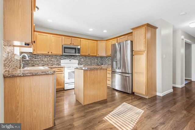 355 SUNBURY WAY, Red Lion, PA 17356