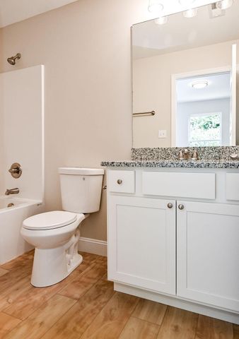 123 Lindon Street, Benton, TN 37307