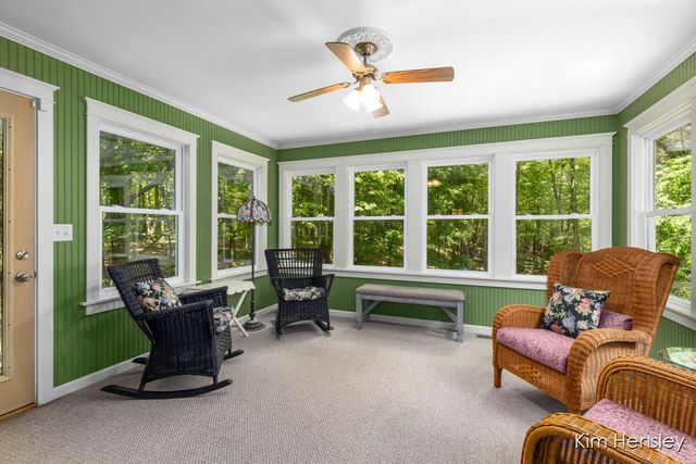 8160 Oakview Ridge Drive, Rockford, MI 49341