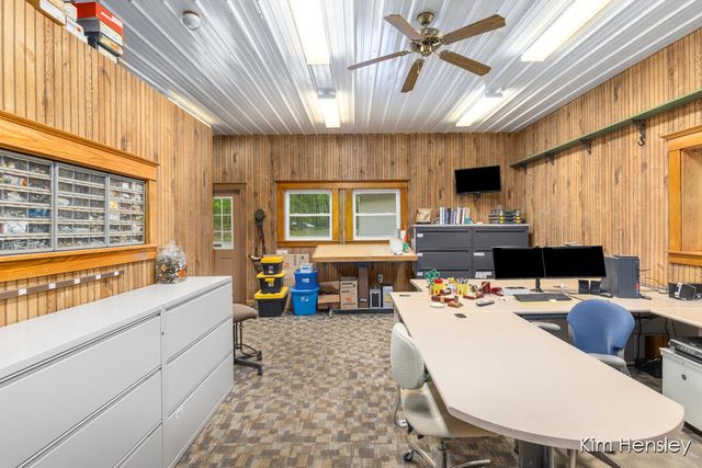 8160 Oakview Ridge Drive, Rockford, MI 49341