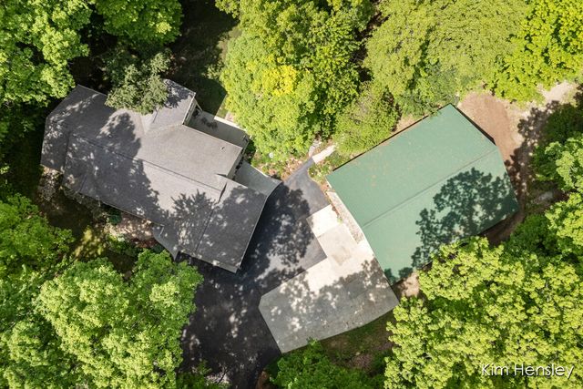 8160 Oakview Ridge Drive, Rockford, MI 49341