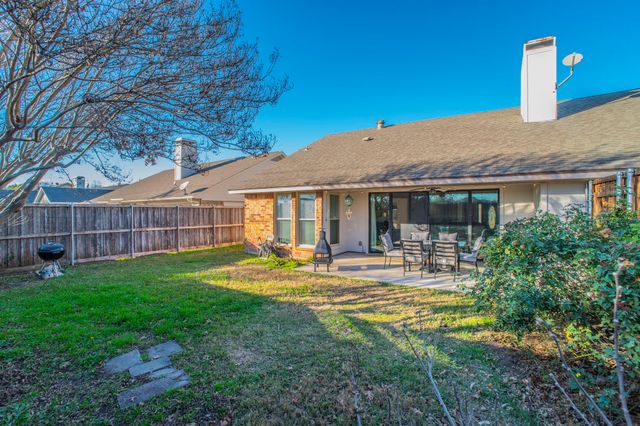 837 Redcedar Way Drive, Coppell, TX 75019