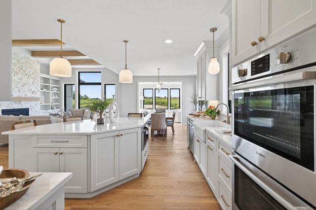 18445 Northome Boulevard, Wayzata, MN 55391