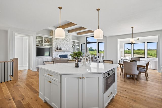 18445 Northome Boulevard, Wayzata, MN 55391