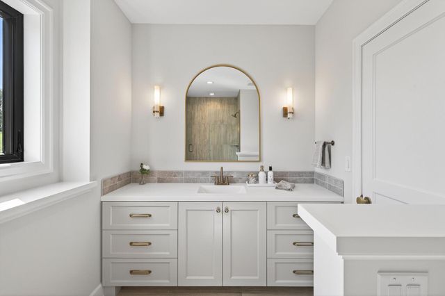 18445 Northome Boulevard, Wayzata, MN 55391