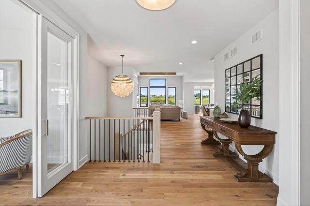 18445 Northome Boulevard, Wayzata, MN 55391