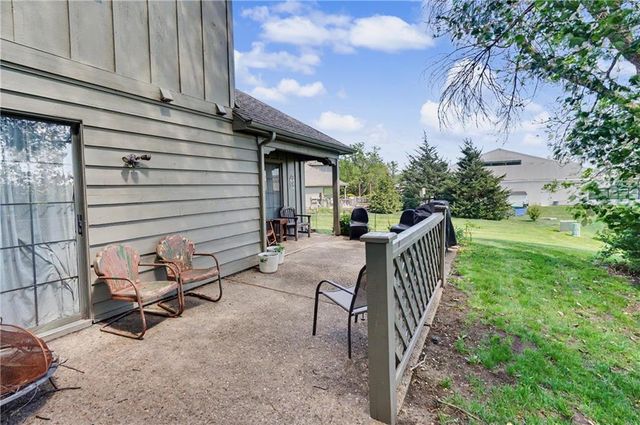 4217 Wimbledon Drive, Lawrence, KS 66047